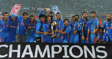 World Cup 2011 win: Cricketing fraternity gets nostalgic as Team India mark it's 7th anniversary ...