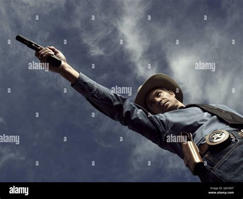 Timothy olyphant hi-res stock photography and images - Alamy