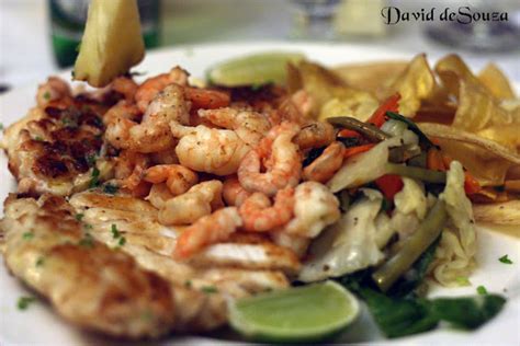 Cuban Food | A seafood feast in Cuba ~ DAVID