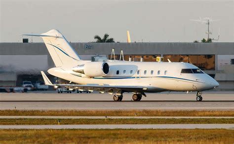 Bombardier Challenger 605 » MIRA Aviation Aircraft