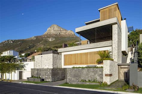 Clifton Modern Home in Cape Town by Malan Vorster Architects