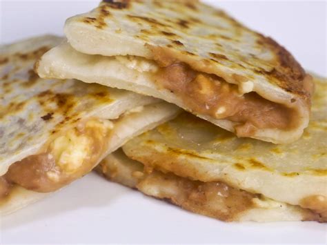 How to Make Pupusas: 15 Steps - wikiHow