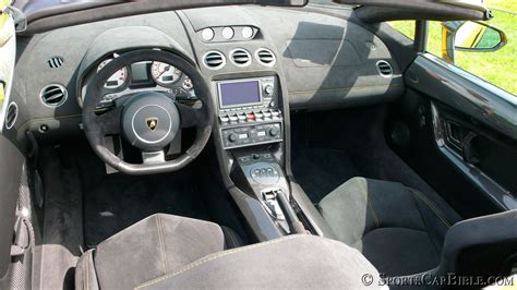 Lamborghini Gallardo Spyder Performante Interior Dashboard