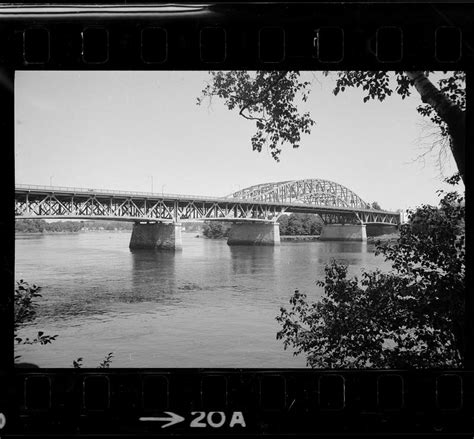 Merrimack River bridges - Digital Commonwealth