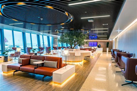 Qatar Airways opens new lounges in Doha for BA Gold and Silver ...