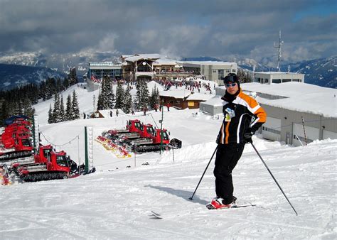 Whistler 2007 (0241) | Top of Whistler Gondola | Christopher.Lau | Flickr