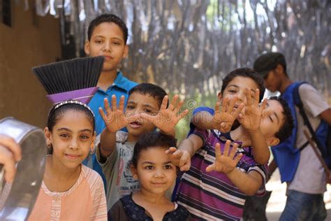 Egyptian kids in Giza editorial stock image. Image of young - 29588864