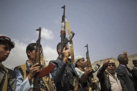 Yemen Rebel Strike on Mosque Kills at Least 22: Officials