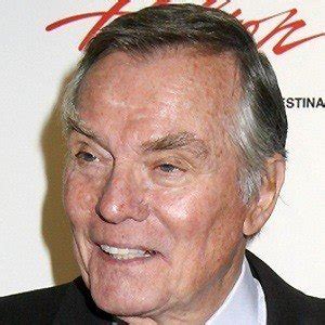 Peter Marshall - Bio, Family, Trivia | Famous Birthdays