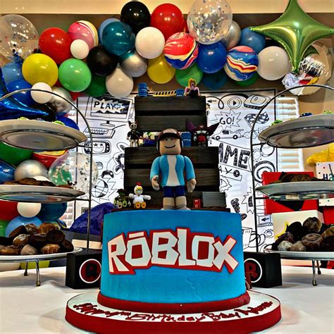 My son’s Roblox birthday cake made with his Roblox character. He loved it! : r/roblox