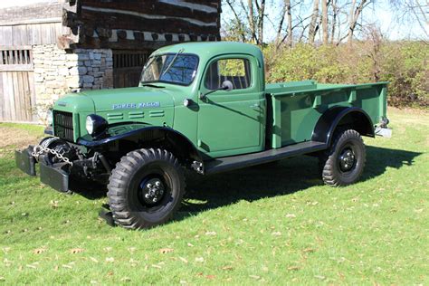 1946 DODGE POWER WAGON