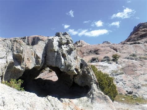 Geosights: White Rocks Tooele County, Utah - Utah Geological Survey