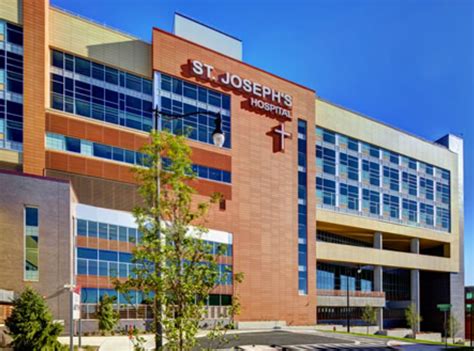 St. Joseph's Hospital Health Center - Architizer