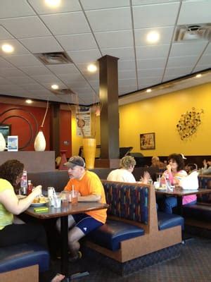 FREEDOM SQUARE DINER - 32 Photos & 100 Reviews - 1185 Freedom Rd, Cranberry Township ...