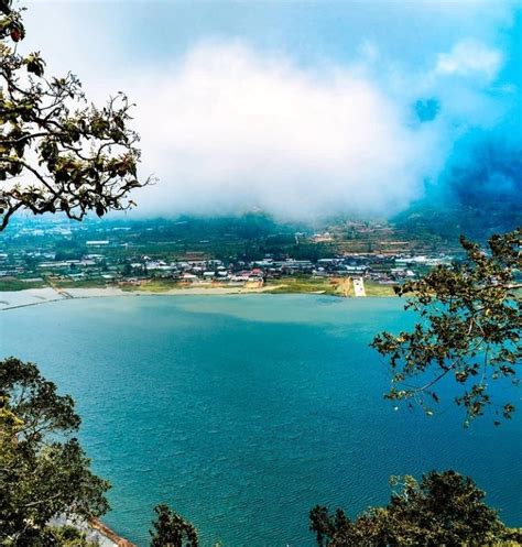 Pesona Etnik Danau Buyan Bedugul Bali Tourism - GAWEBERITA