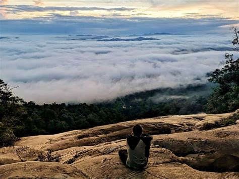 Gunung Stong Baha Ayam – Open Trip - Jommoutdoor