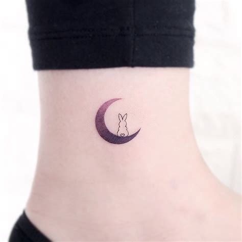 50 Dreamy Moon Tattoos To Brighten Up Your Aura - Our Mindful Life