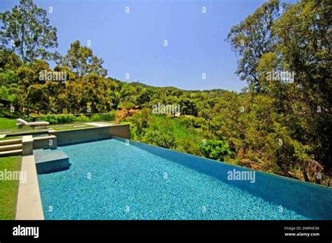 EXCLUSIVE!! This is the $16.5 million dollar Beverly Hills mansion that ...