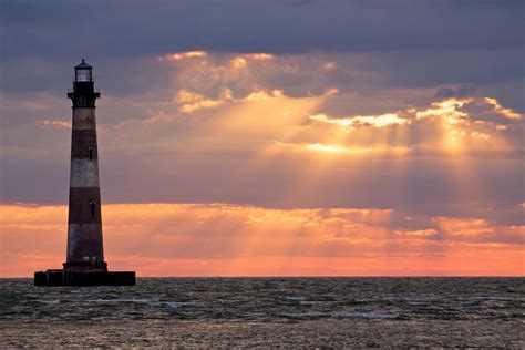 Amazing Lighthouse Tours Around Charleston | East Islands Rentals