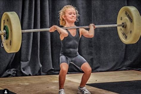 The strongest girl in the world who lifted 80 kg at the age of 7 - Virily