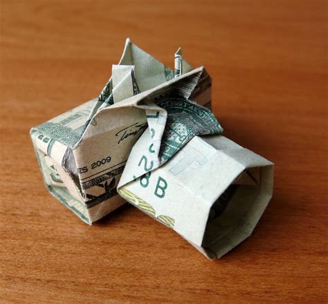 100 Dollar Bill Origami