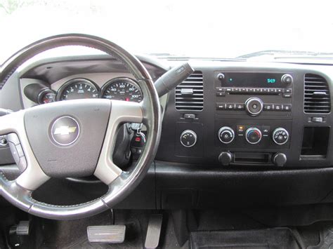 2008 Chevrolet Silverado 1500 - Interior Pictures - CarGurus