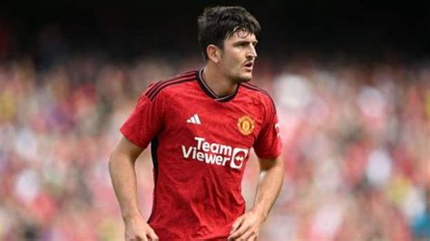 West Ham transfer news: Hammers agree deals for Harry Maguire and James ...