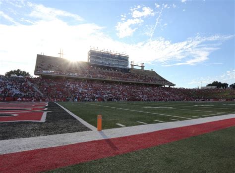 Cajun Field steps up garbage ground game with composting initiative