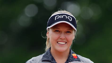 Brooke Henderson wins Meijer LPGA Classic, sets Canadian record