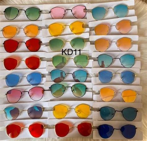 Round Sunglasses For Kids at Rs 50/piece in New Delhi | ID: 26587921912