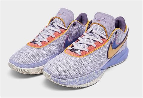 Nike LeBron 20 XX 'Violet Frost' Release Date DJ5423-500 | Sole Collector