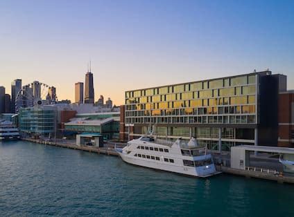 Sable at Navy Pier Chicago, Curio Collection by Hilton Hotel Photo Gallery