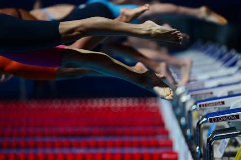 Athletes dive into competition at world championships - NBC News