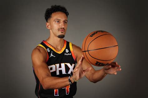 Phoenix Suns: Landry Shamet's new familial ties should help production