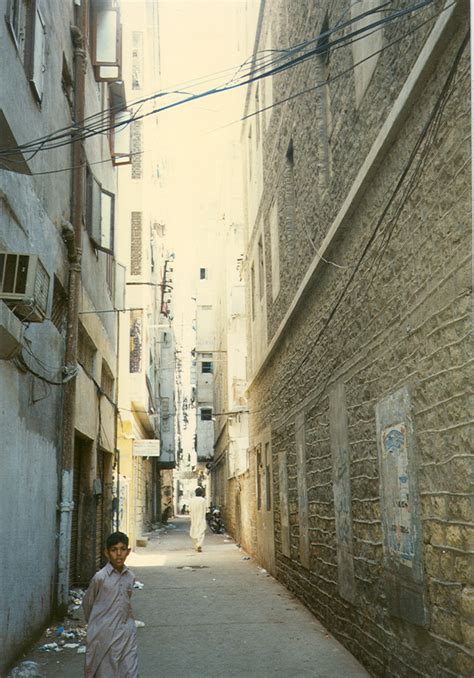 Photographs of Bohrapir, Napier Road, Bundar Road and Saddar, Karachi