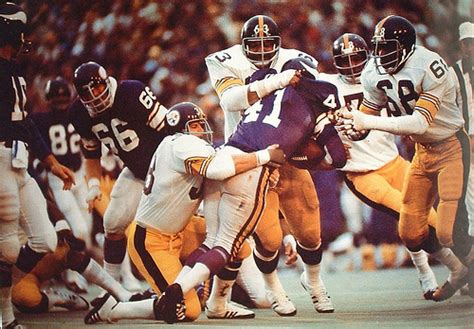 Black and Gold: The Curtain Falls on the '70s Steelers