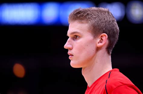 Lauri Markkanen Provides Hope for Chicago Bulls – New Arena