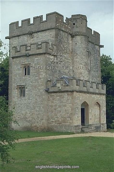 Another small castle where we could live. | Medieval Houses and Architecture | Pinterest ...