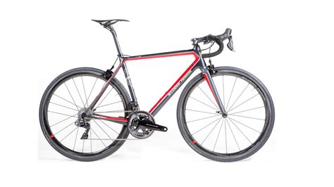 $18,000 Bianchi Ferrari Road Bike Is Inspired By F1 Cars