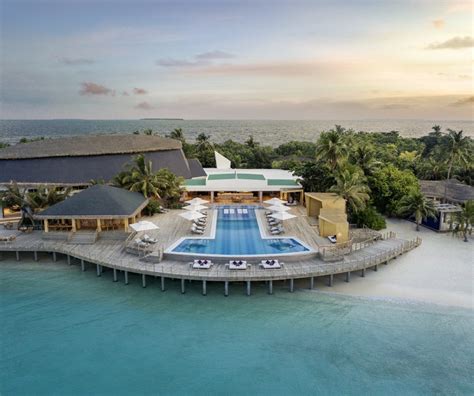 Stay in the Lap of Luxury at the JW Marriott Maldives Resort & Spa ...