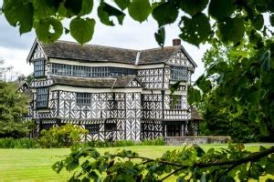 Elizabethan Houses in England