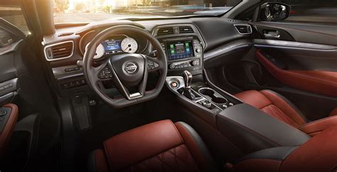 2021 Nissan Maxima Interior Features and Cargo Space