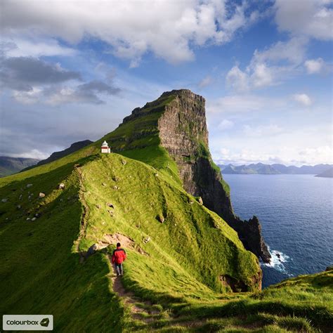 Hiking towards the Kallur Lighthouse on the Kalsoy island within the Faroe islands. ⛰️🏃‍♂️ # ...