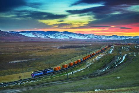 China-Mongolia border port sees surge in China-Europe freight trains - New Silkroad Discovery