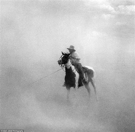 The last cowboys: Stunning black and white images show a rugged and ...