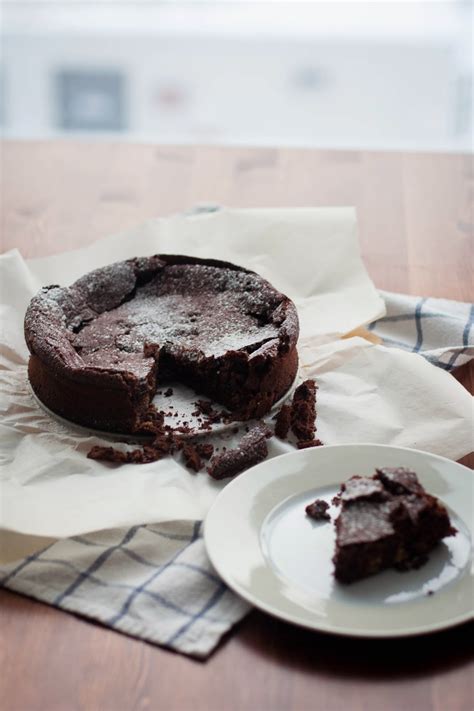 Buttered Up: Chocolate Pecan Torte (again)