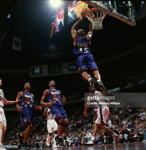 Vince Carter Dunks Nets Photos and Premium High Res Pictures - Getty Images