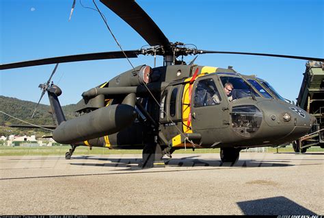 Sikorsky UH-60L Black Hawk (S-70A) - USA - Army | Aviation Photo ...