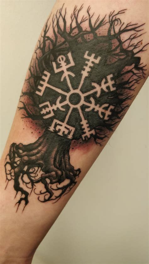 Image result for vegvisir tattoo Viking Tattoo Symbol, Viking Tattoo ...