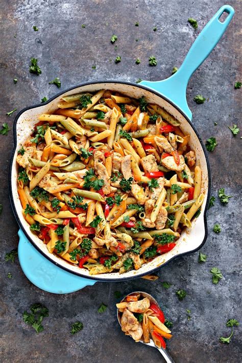 30 Minute Chicken and Vegetable Skillet Pasta